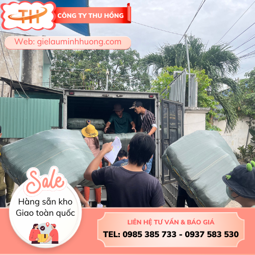 Thu Hồng xuất kho găng tay len lao động mỗi ngày Thu Hồng xuất kho găng tay len lao động mỗi ngày