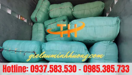 Giao 1.5 tấn giẻ lau máy giá rẻ tại Q5