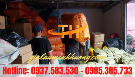 Nhập kho vải lau màu 1 bao 50kg Bình Chánh