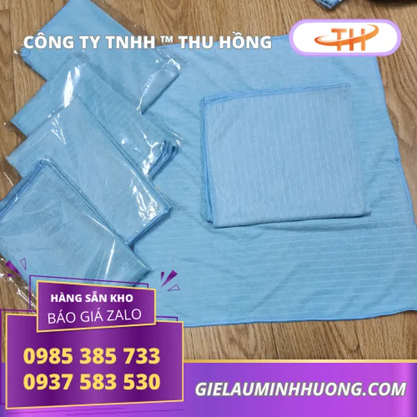 Khăn lau vuông microfiber