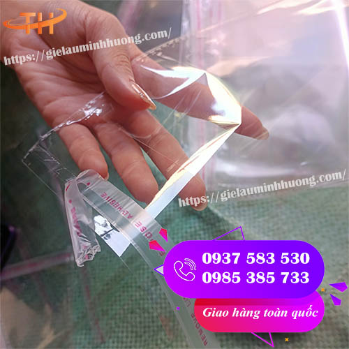 túi dán miệng đựng quần áo giá rẻ cho shop thời trang