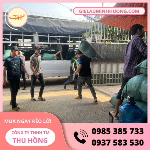 Vải lau màu nhiều lớp 30x40cm bỏ sỉ hàng sẵn tại kho Vải lau màu nhiều lớp 30x40cm bỏ sỉ hàng sẵn tại kho