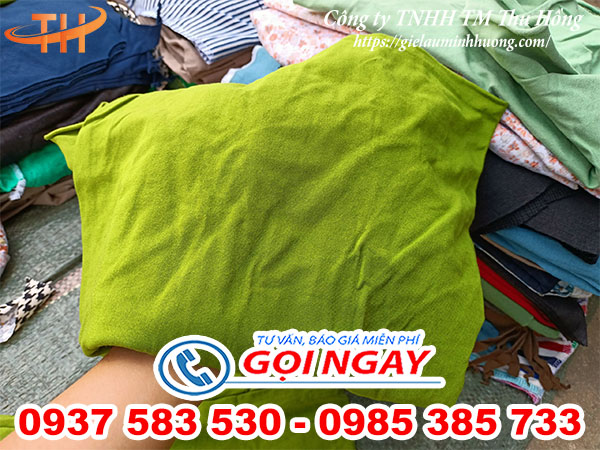 Vải lau nhiều màu vệ sinh linh kiện máy móc