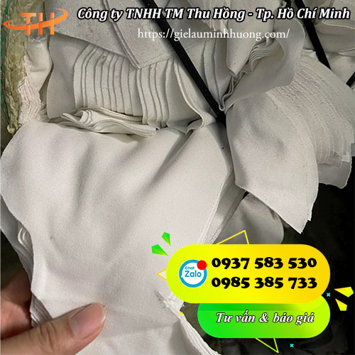vải lau trắng 1 lớp nhỏ cỡ A5 đóng bao sẵn