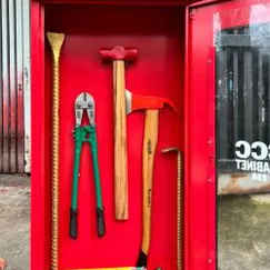 Tủ đựng dụng cụ thoát hiểm 600x1200x180mm dày 8zem