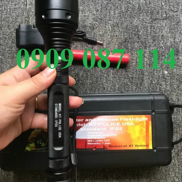 Đèn Pin IPX5 - Độ Sáng 300Lm Theo Thông Tư 150 BCA