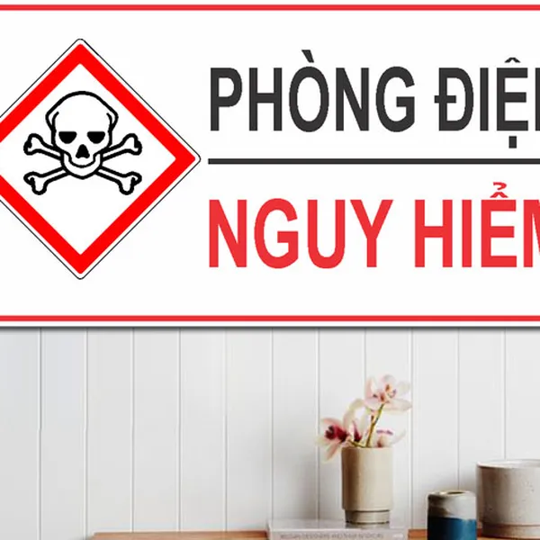 Biển Báo Phòng Điện Nguy Hiểm Bằng Mica