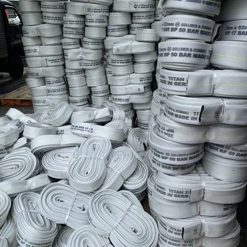 Vòi D50 x20mx17bar Đức  Gollmer & Hummel kèm khớp