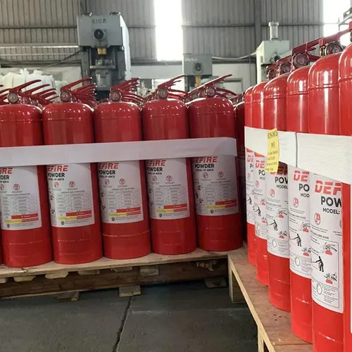 Bình chữa cháy bột ABC 8kg DeFire DF-ABC8 (Bộ Công An) có kiểm định