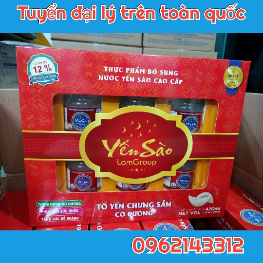 Giỏ quà tặng 6 lọ yến sào cao cấp hương vị truyền thống Giỏ quà tặng 6 lọ yến sào cao cấp hương vị truyền thống