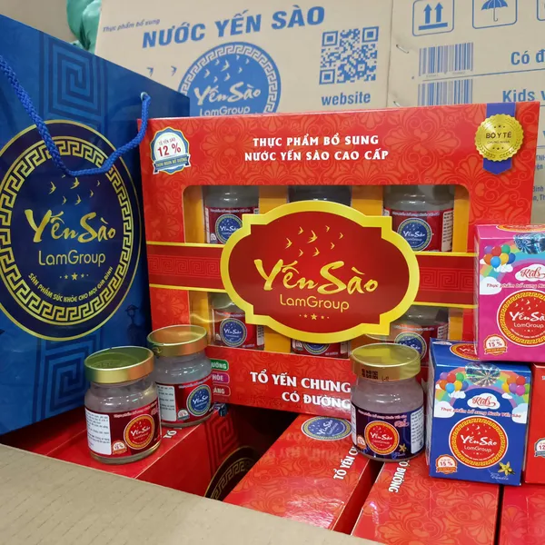 Bộ quà tết yến sào bánh kẹo gia vị Quý Mão 2023 giá sỉ DHfood Lamgroup Richy