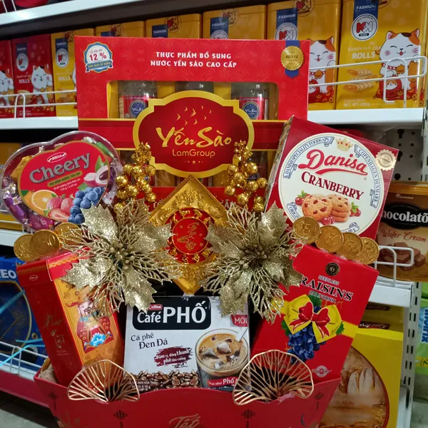 Giỏ quà tết 2024 Lamgroup TẾT ĐOÀN VIÊN 7 từ 599k