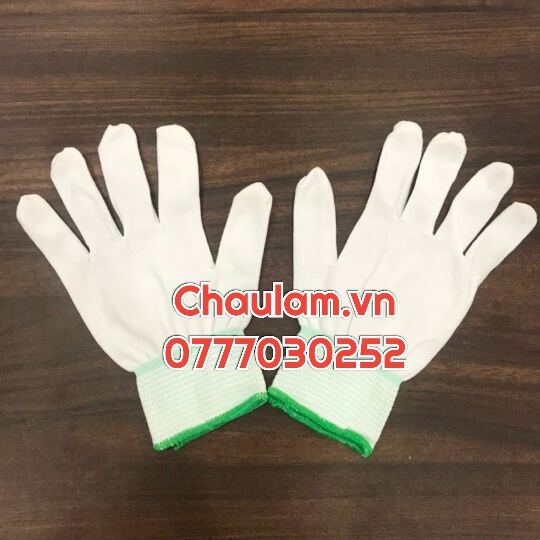 Nhà máy dệt sợi len kem ngà và muối tiêu trọng lượng từ 40g đến 100g theo yêu cầu xuất khẩu Nhà máy dệt sợi len kem ngà và muối tiêu trọng lượng từ 40g đến 100g theo yêu cầu xuất khẩu