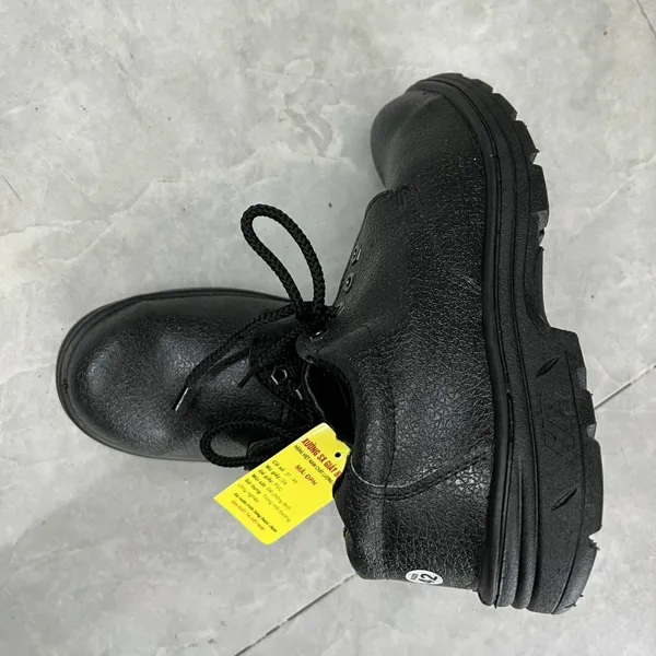 Giày bảo hộ công trình giá rẻ ChauLam