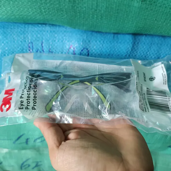 Kính bảo hộ 3M nhập khẩu các loại