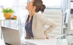 THOÁI HOÁ CỘT SỐNG THẮT LƯNG LÀ GÌ? NGUYÊN NHÂN CỦA BỆNH THOÁI HOÁ CỘT SỐNG THẮT LƯNG