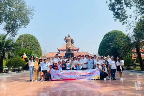 Quy Nhơn - Điểm Đến Mơ Ước: Tour Xe Lửa Giá Đặc Biệt Không Thể Bỏ Qua