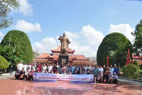 [Quy Nhơn] Tour Quy Nhơn bằng xe lửa