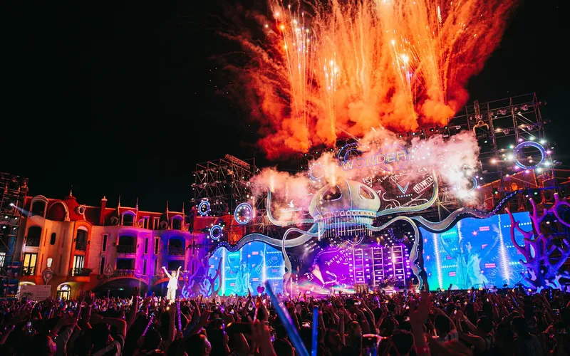 8Wonder - tại VinWonder Grand Park Quận 09