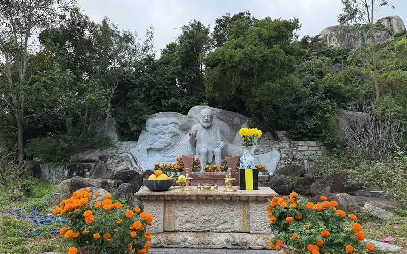 Về chùa Ông Núi, nhớ ghé Ohana 