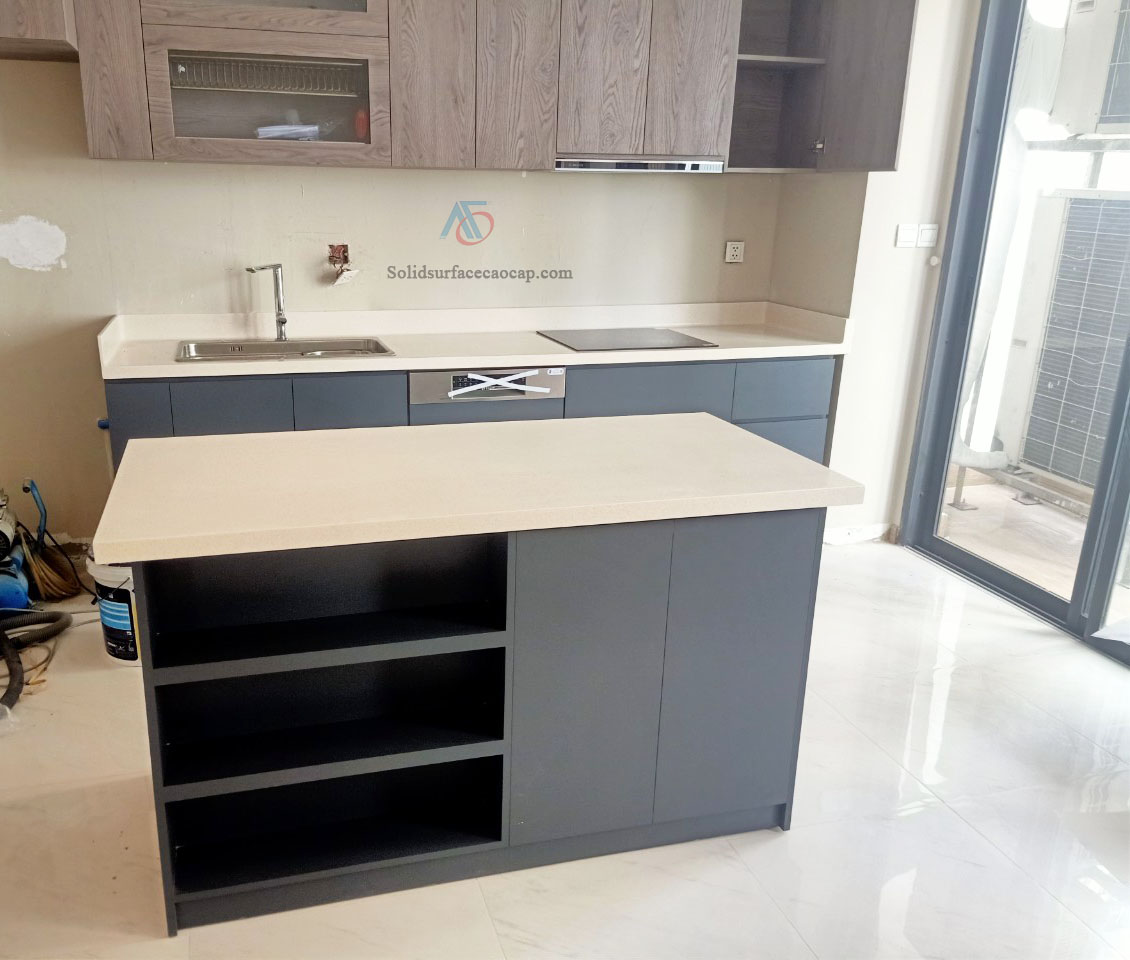 Solid Surface Stone C - 102 MOON GLOW