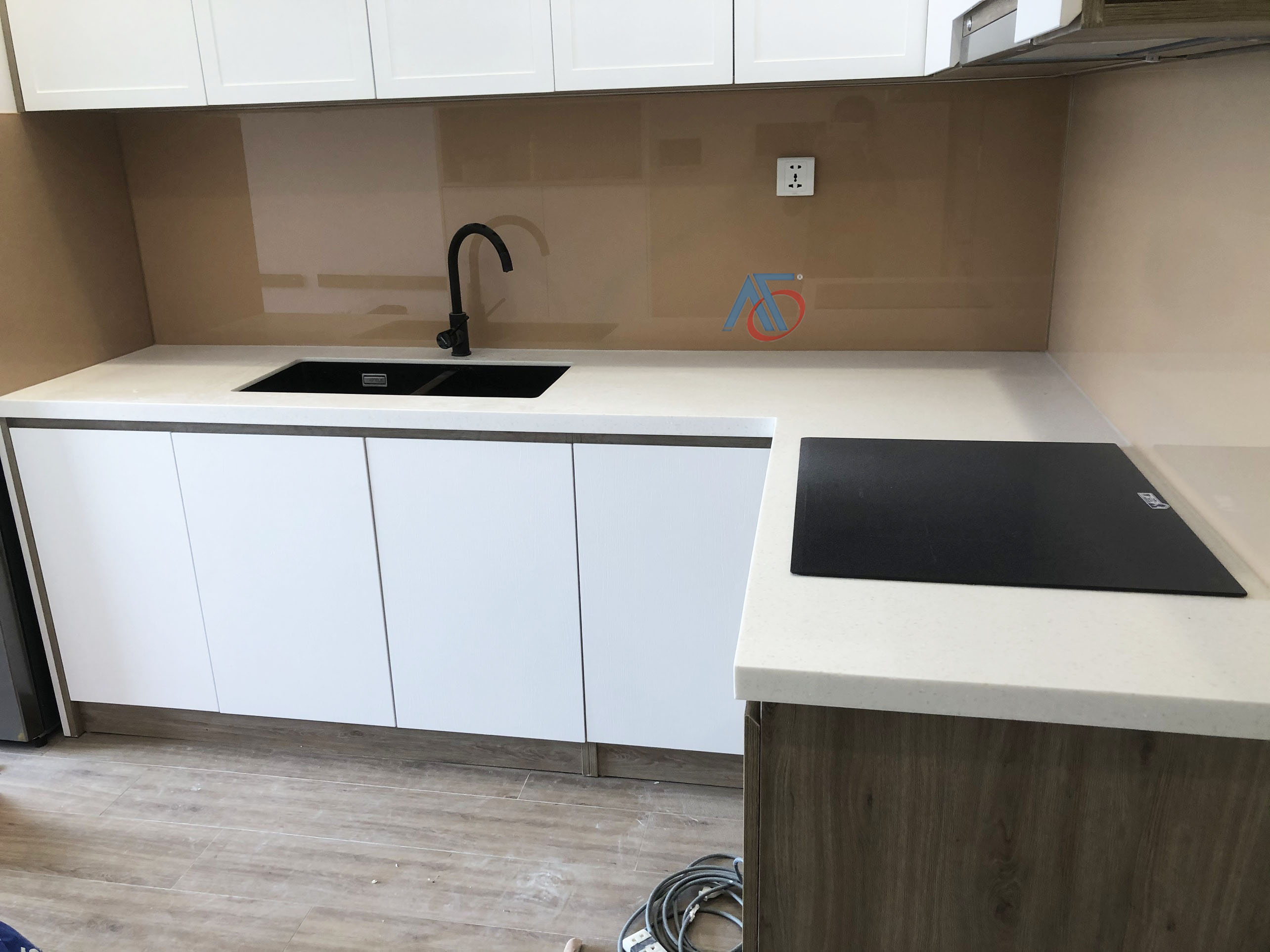 Solid Surface Stone C - 107 PRIMO