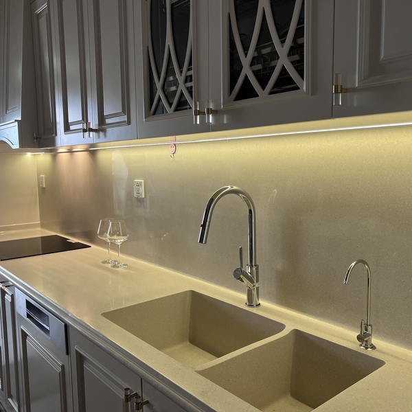 Mặt Bếp C-106 Đá Solid Surface