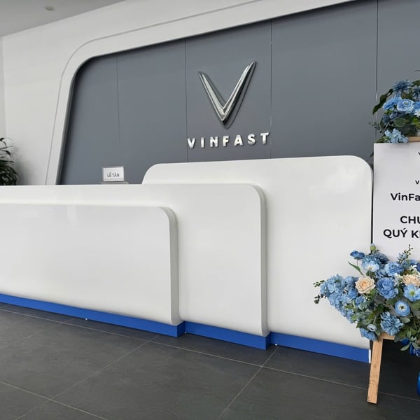 Quầy VinFast Đá Solid Surface