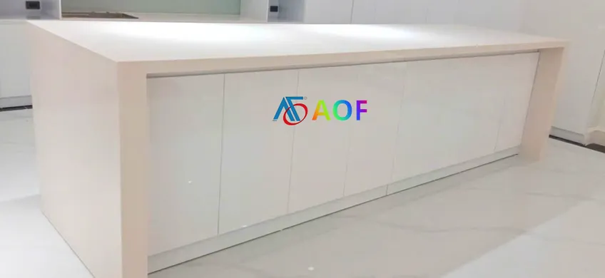 Thi công đá Solid Surface chống ố vàng, kháng khuẩn cho hệ thống bếp, quầy tại Thanh Hóa, Nghệ An, Hà Tĩnh