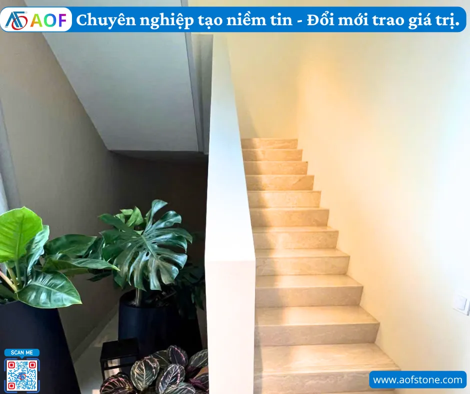 Nhật ký Yên Bái thi công cầu thang solid surface không đường nối