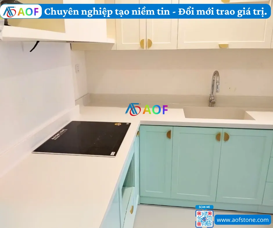 Thi công bếp đá solid surface liền mặt chữ L tại Lai Châu