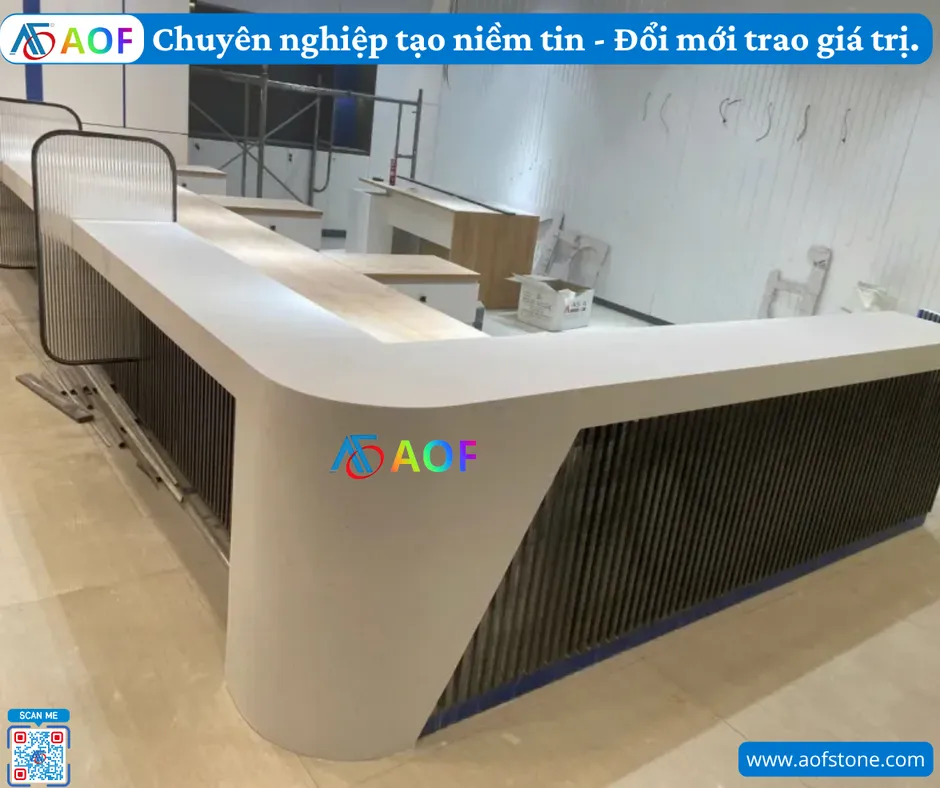 Báo giá thi công quầy solid surface cho ngân hàng Hà Tĩnh