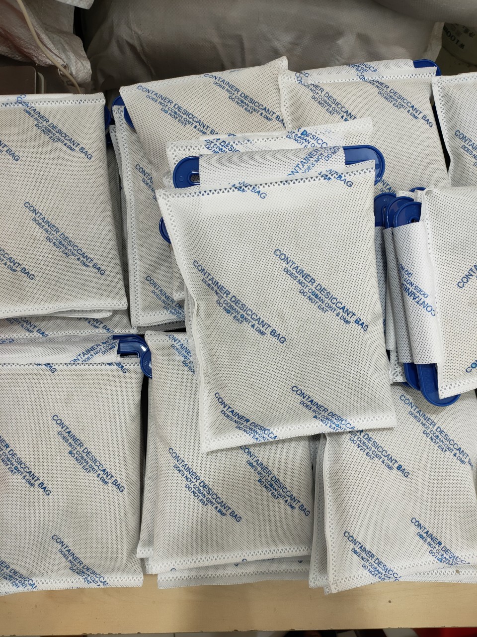 Hạt hút ẩm Clay 25kg/bao Hạt hút ẩm Clay 25kg/bao