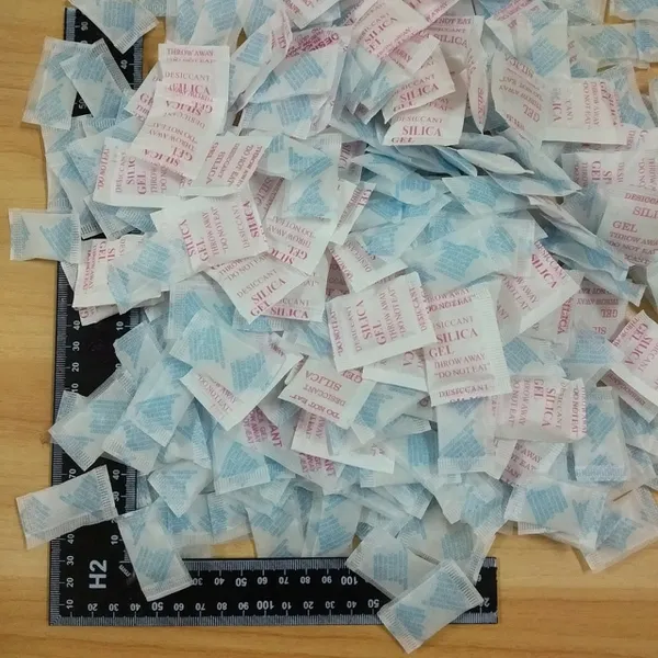 GÓI HÚT ẨM SILICA GEL 1,1 GR- NHỎ