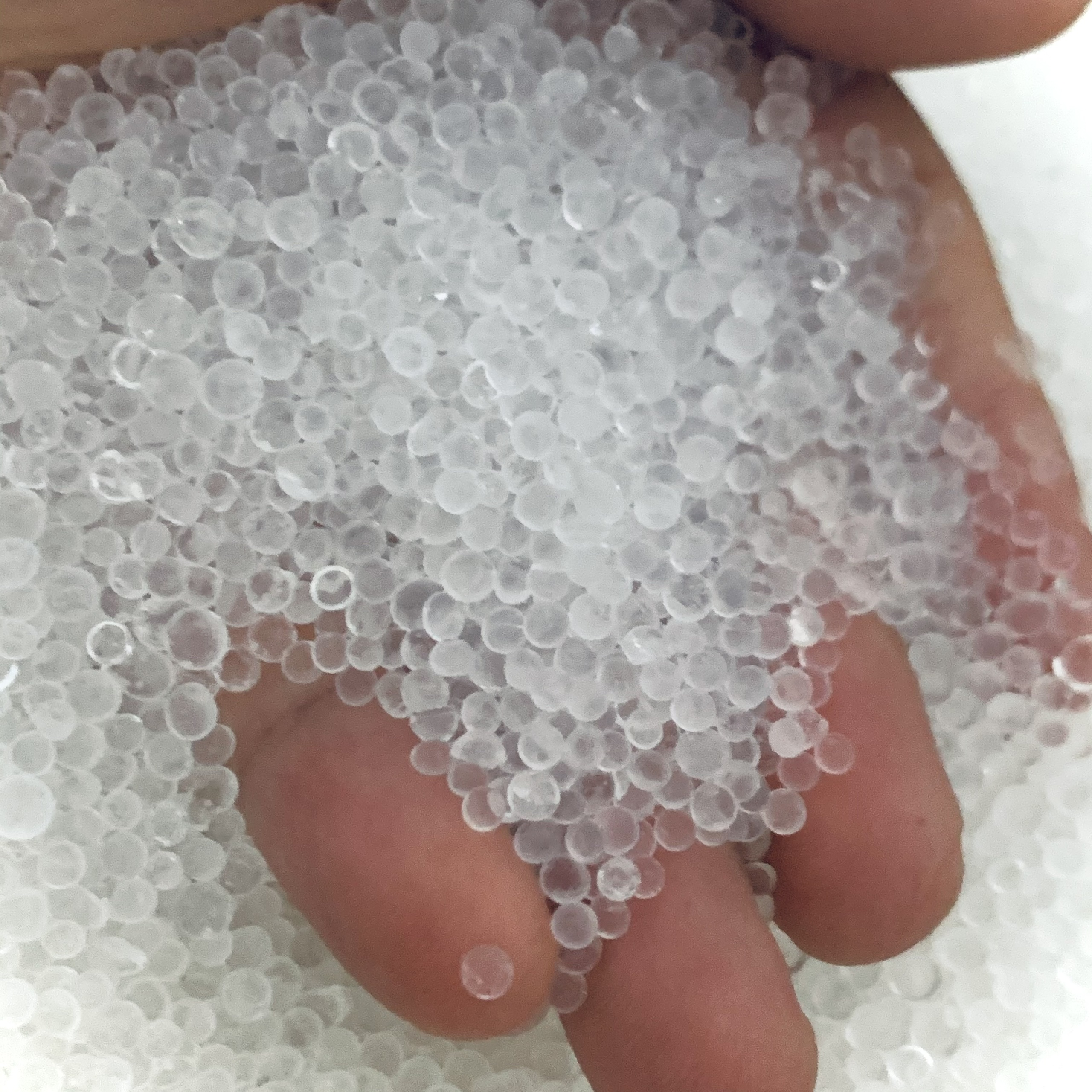 Hạt hút ẩm Silica gel trắng Hạt hút ẩm Silica gel trắng