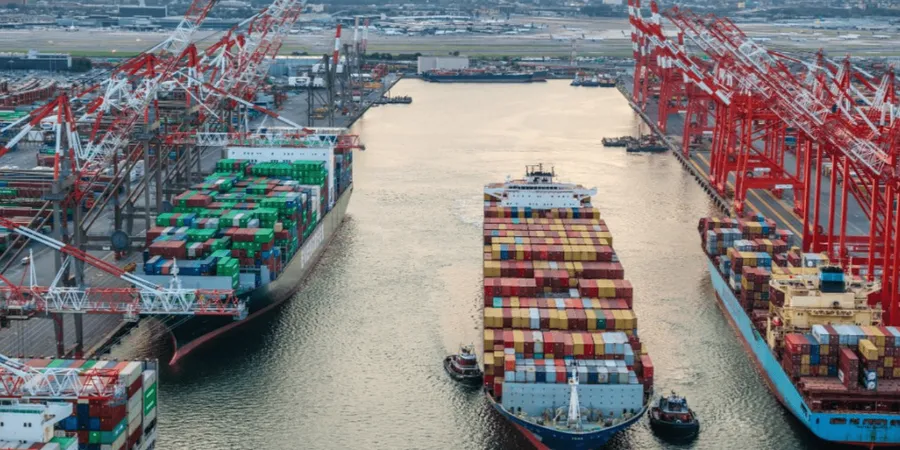 US president Biden signs the Ocean Shipping Reform Act into law