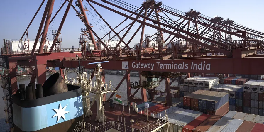Freight rates, box prices continue to rise