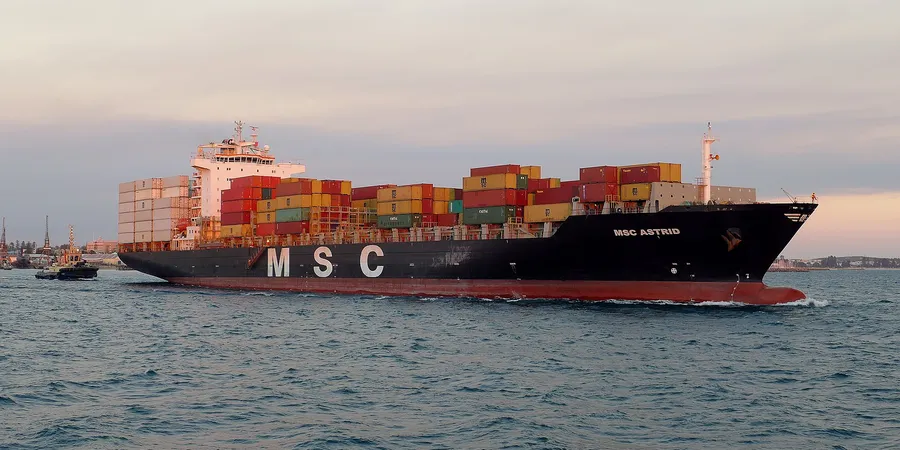 MSC sets increased prices from Asia to Antwerp and Valencia