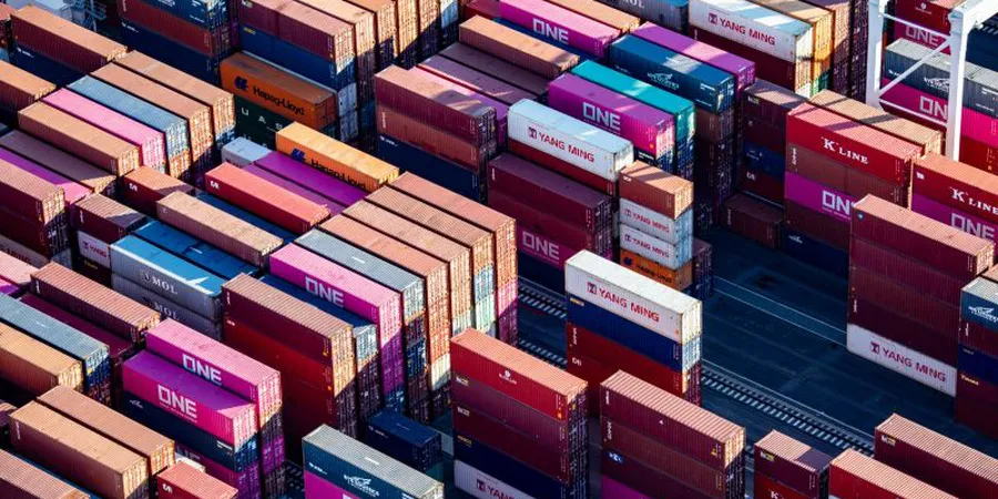 Record Number Of Container Ships Wait To Dock At Southern California Ports