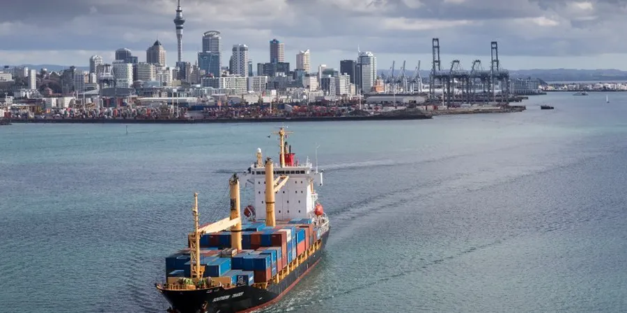 Ports of Auckland restarts its automation project