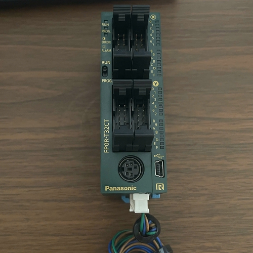 PLC Panasonic FP0R-C32CT
