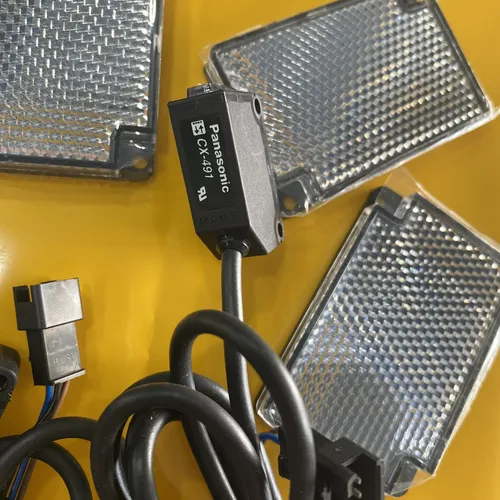 Gương phản xạ cảm biến quang TD-09