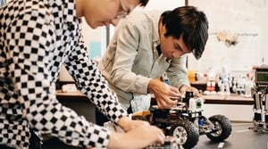 Lộ Trình Chuyển tiếp Ngành Kỹ Thuật Vào Đại Học Tây Úc Bachelor of Engineering (Honours)
