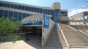 Cao đẳng George Brown College - trường top tại trung tâm thành phố Toronto