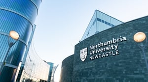 Du Học Anh: Northumbria University Newcastle – Học Chất Lượng, Học Bổng Khủng🎓