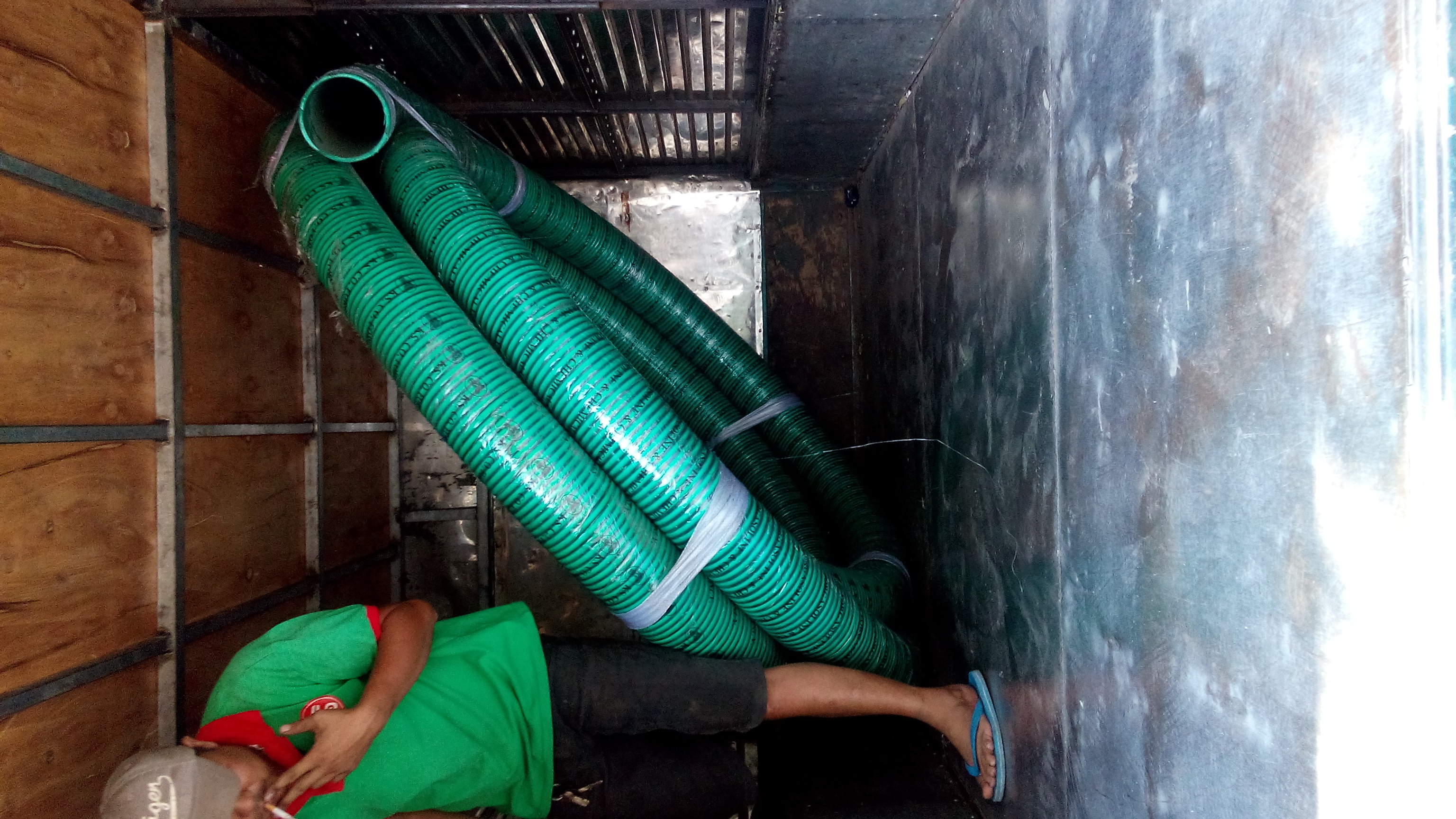 Ống gân nhựa hút cát màu xanh lá