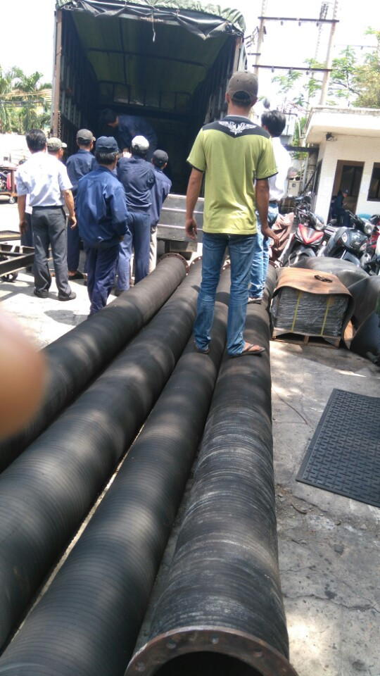 ống cao su hai đầu mặt bích tại Tuyên Quang