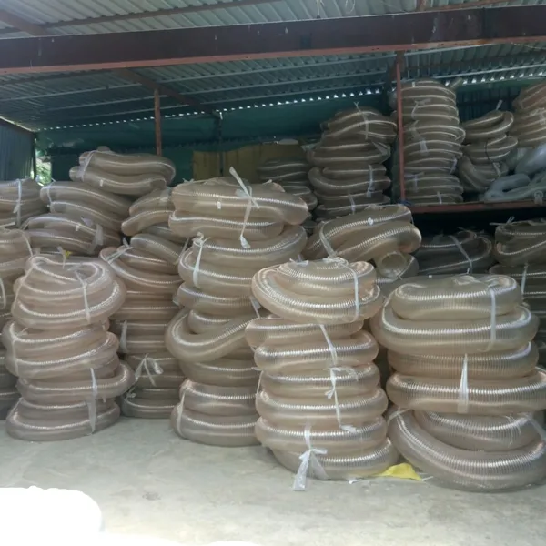 Ống nhựa Pu lõi thép mạ đồng hút bụi