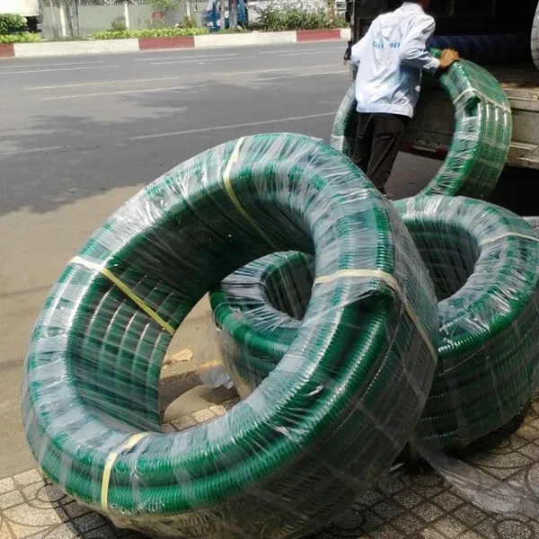 Ống nhựa hút cát gân nhựa màu xanh