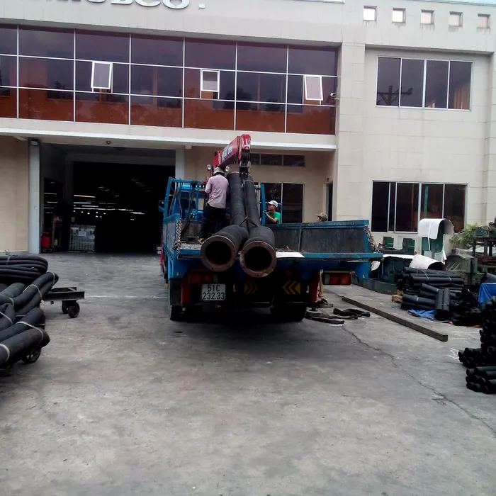 ống cao su hút cát